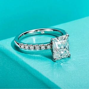 3.3 Carat Radiant Cut Moissanite Diamond Engagement Ring SIZE 5.5